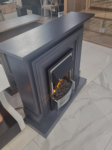 Каминокомплект Bradford с очагом Flagstaff серый (выставочный образец)_1